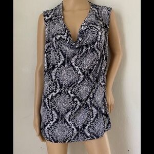 Worthington sneakskin size XL sleeveless